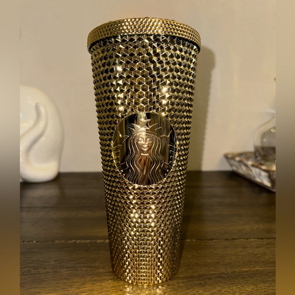 STARBUCKS Gold Studded Tumbler 2022 Fall Winter Holiday Bling 24 oz - Picture 3 of 7